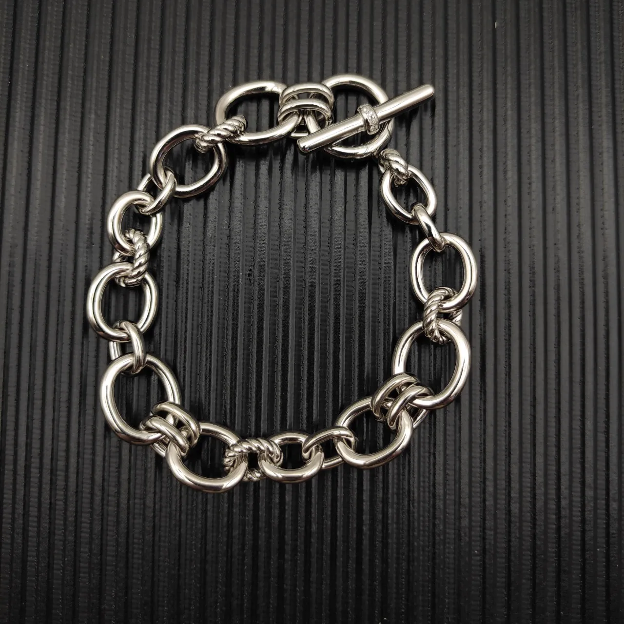 Silver-Tone Twisted Link Toggle Clasp Bracelet 6