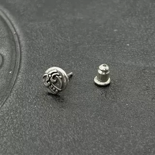 Silver-Toned Engraved Symbolic Motif Stud Earrings 4