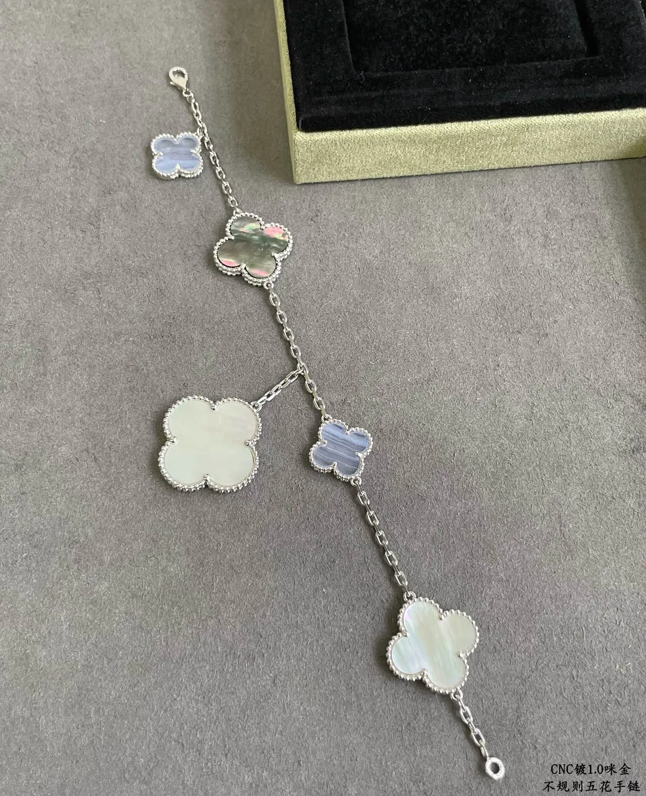 Silver-Toned Five Clover Mother-of-Pearl Inlay Bracelet 6