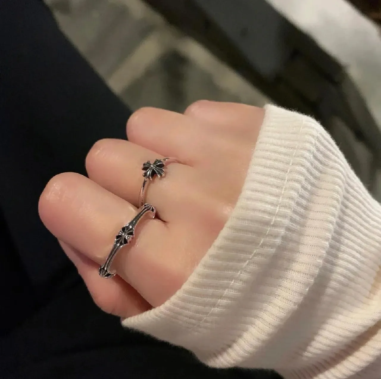 Silver-Toned Floral Motif Oxidized Open-Shank Ring 3