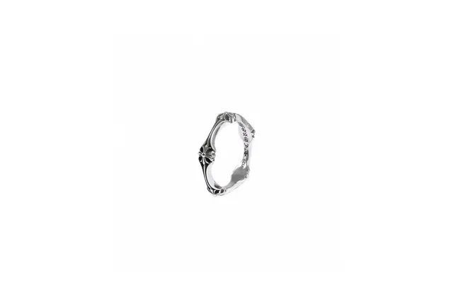 Silver-Toned Floral Motif Oxidized Open-Shank Ring 8