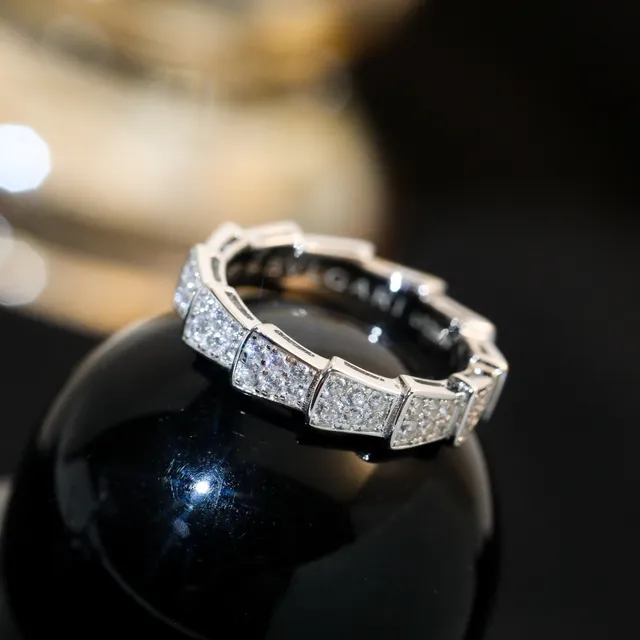 Silver-Toned Geometric Pavé Ring 6