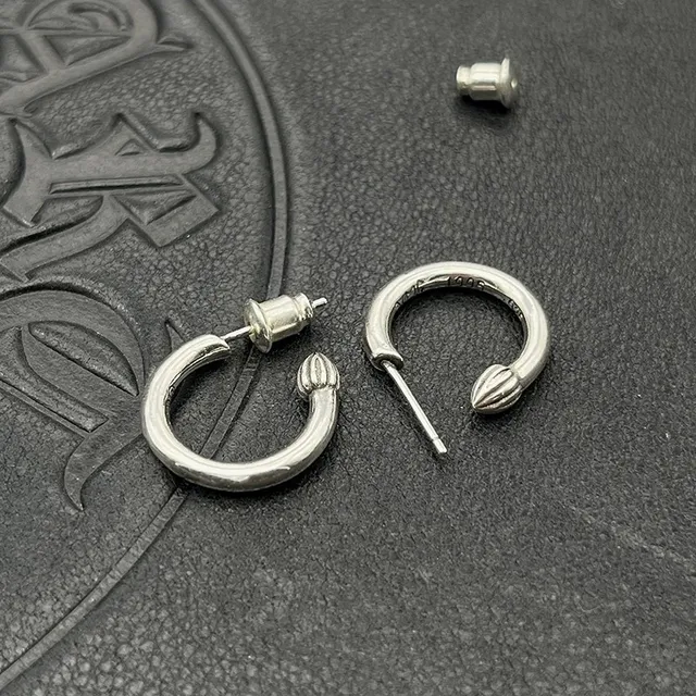 Silver-Toned Textured End Hoop Earrings 6