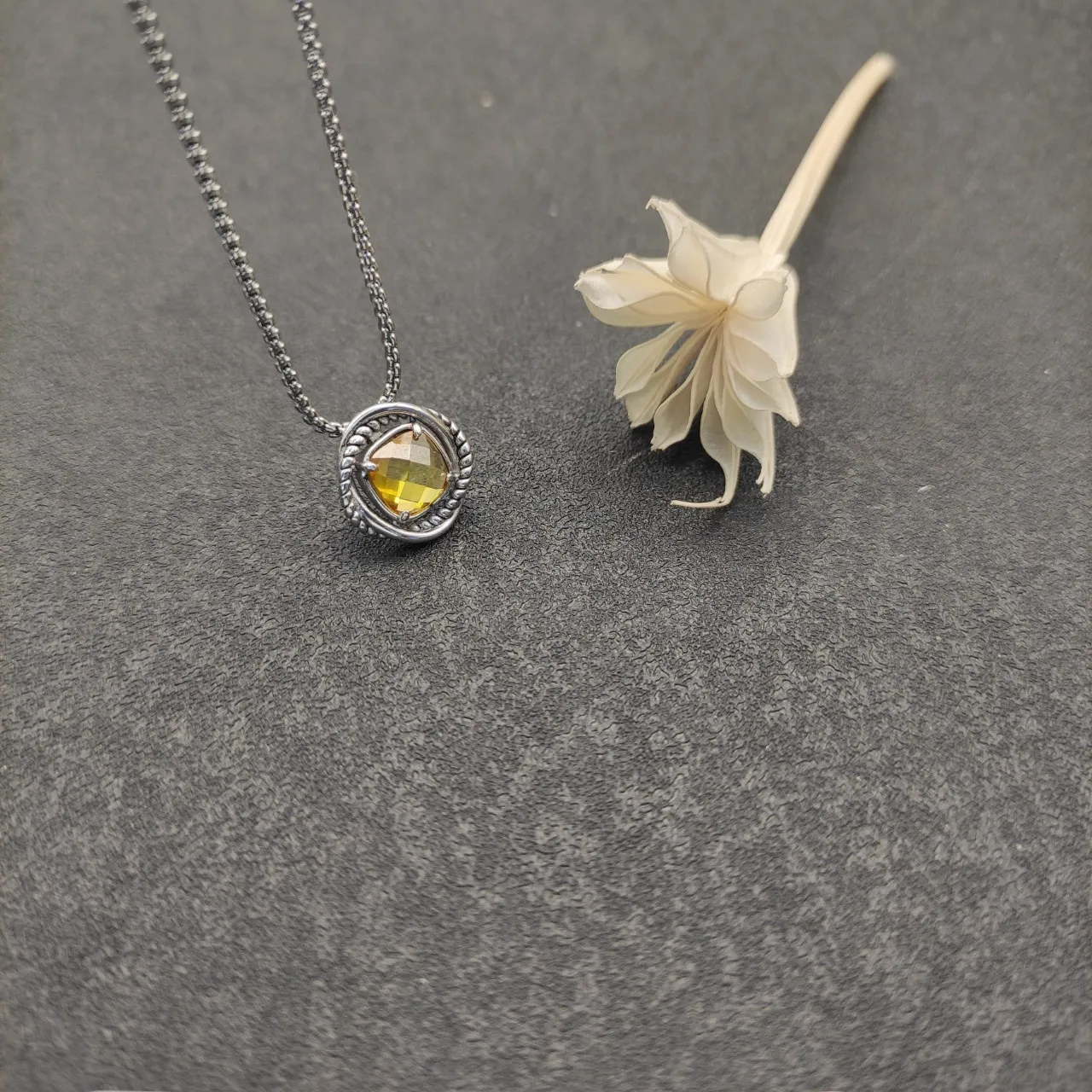 Silver Yellow Box Chain Faceted Gemstone Necklace 6