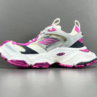 Skechers أبيض وردي سيليويت متعدد الطبقات وسط القدم حذاء رياضي سميك