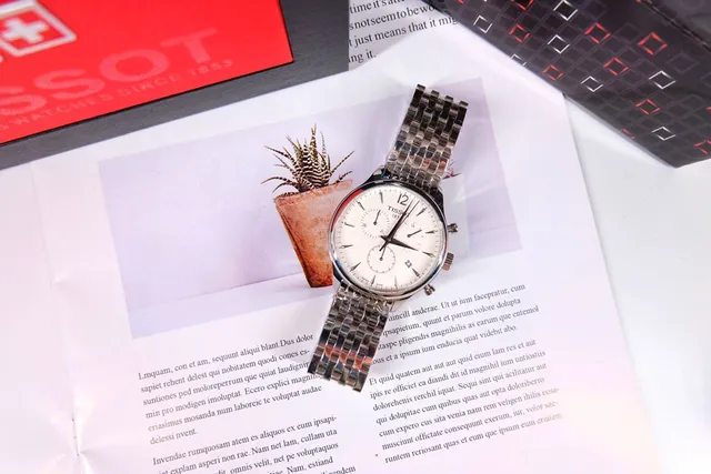 Tissot Chronograph Silver White Stainless Steel Bracelet Three-Subdial Mechanical Watch 7