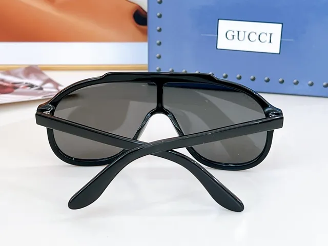 Tortoiseshell Brown, Black Gradient, and Yellow Lens Oversized Acetate Sunglasses 9