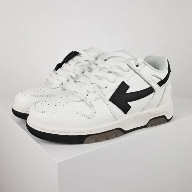 White and Black Arrow Logo Lifestyle Sneaker 2
