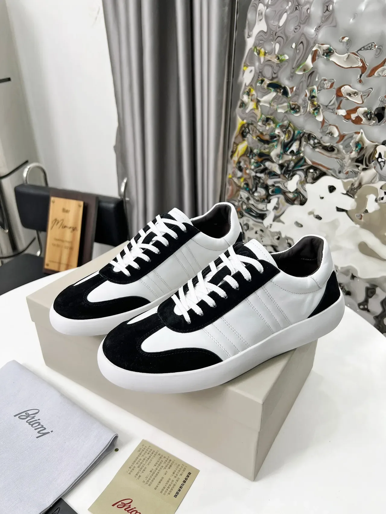 White and Black Two-Tone Suede Leather Panelled Lifestyle Sneakers 5