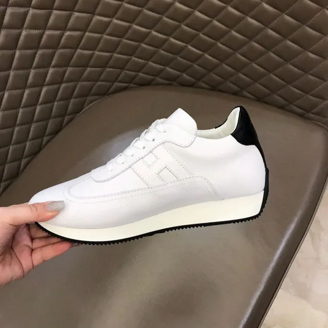 White and Blue Geometric Print Low-Top Lifestyle Sneaker 3