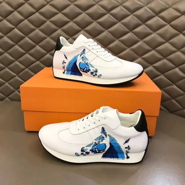 White and Blue Geometric Print Low-Top Lifestyle Sneaker 7