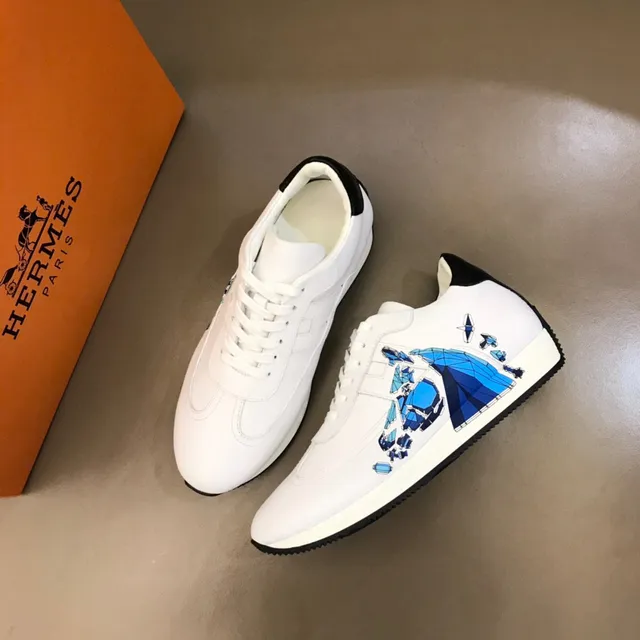 White and Blue Geometric Print Low-Top Lifestyle Sneaker 8
