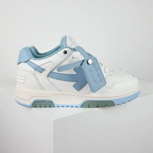 White and Light Blue Arrow Logo Lifestyle Sneakers 3