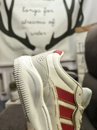 White and Purple Three-Stripe Lifestyle Sneakers 13