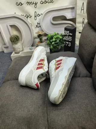 White and Purple Three-Stripe Lifestyle Sneakers 16