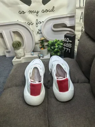 White and Red Chunky Sole Lifestyle Sneakers 8