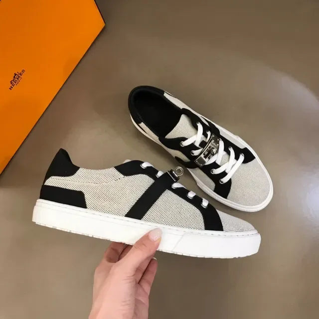 White Black Mesh Upper Synthetic Strap Sneakers 6