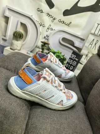 White Blue Orange Geometric Print Perforated Lace-Up Sneakers 9