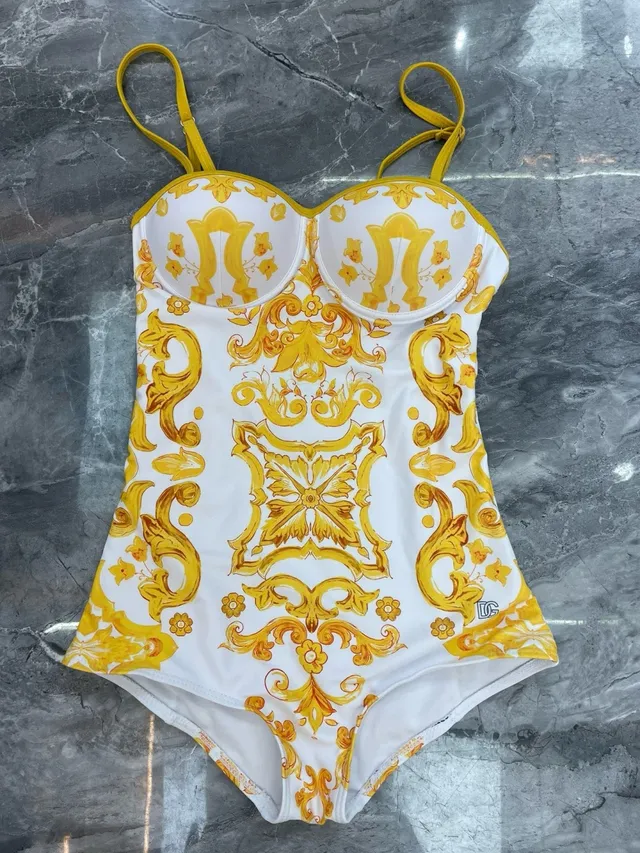 White Gold Baroque-Print Sweetheart-Neckline Swimwear 3