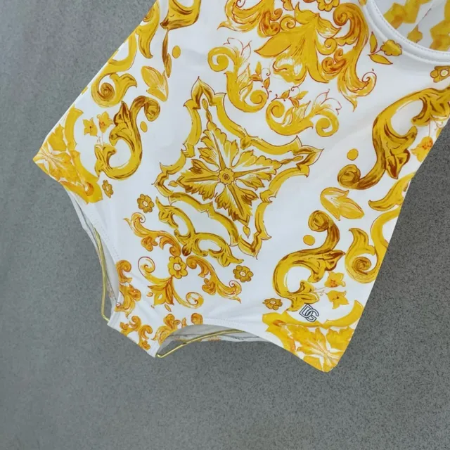 White Gold Baroque-Print Sweetheart-Neckline Swimwear 6