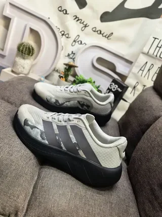 White Gradient Stripe Lifestyle Sneakers 7