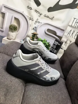 White Gradient Stripe Lifestyle Sneakers 9