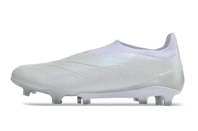 White Low-Cut Sock-Fit Firm-Ground Soccer Shoes 7