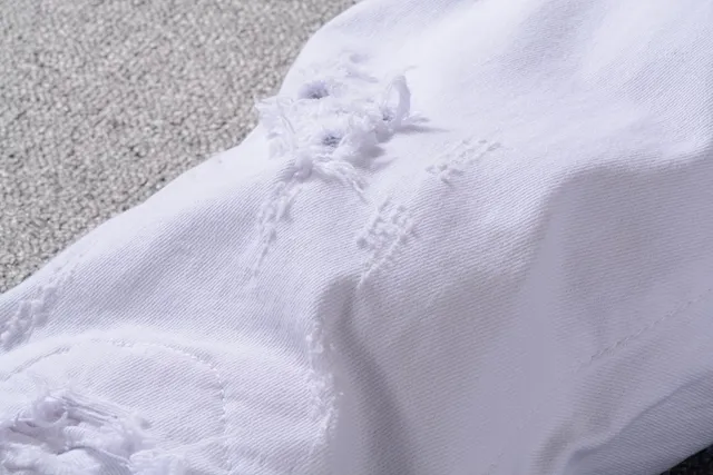 White Slim-Fit Denim Jeans 4