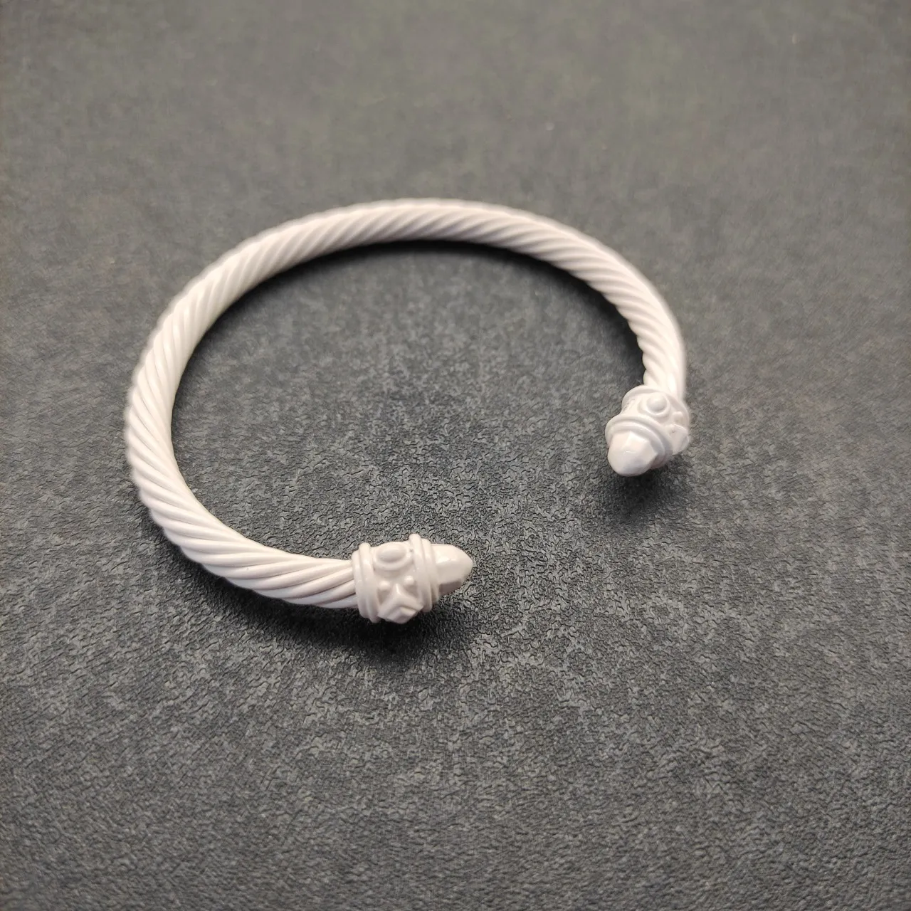 White Twisted Rope Cable Sculpted Conical End Caps Bracelet 8