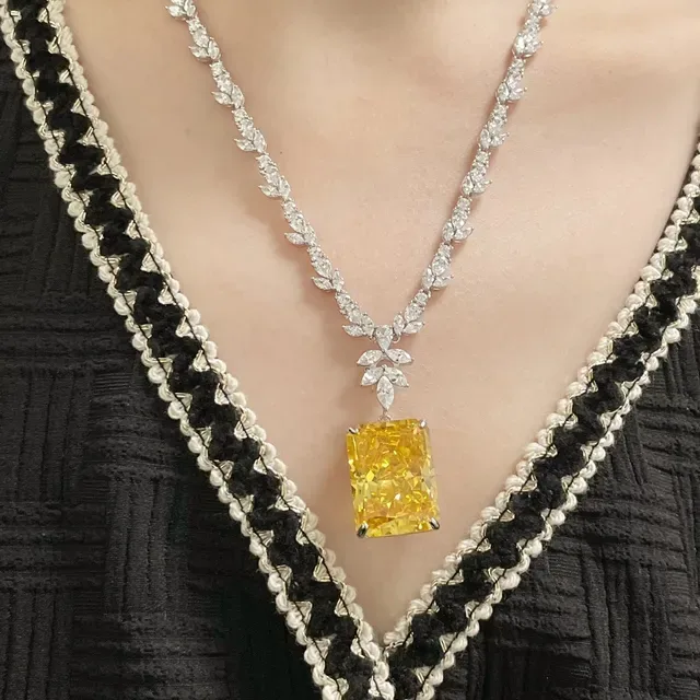 Yellow Silver Leaf-Motif Chain Rectangular Emerald-Cut Gemstone Necklace 9
