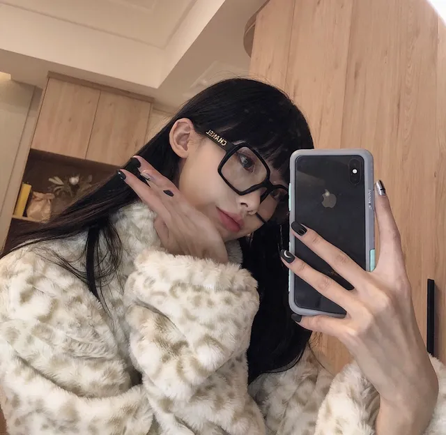 Gentle Monster Óculos Ópticos Armação Quadrada Oversized Acetato Preta Roxa Grossa 6