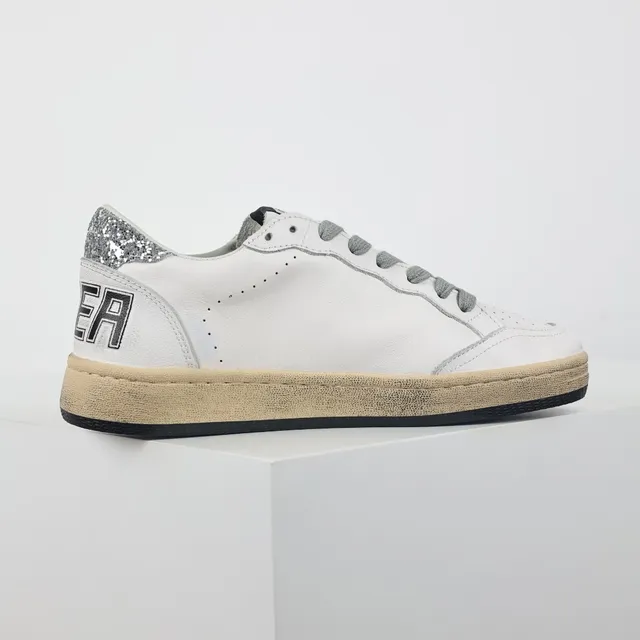 Golden Goose Super-Star sneakers lifestyle à étoile scintillante blanche 7