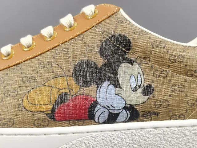 Gucci Ace Disney Mickey Mouse GG Supreme Canvas Chaussures Lifestyle 8
