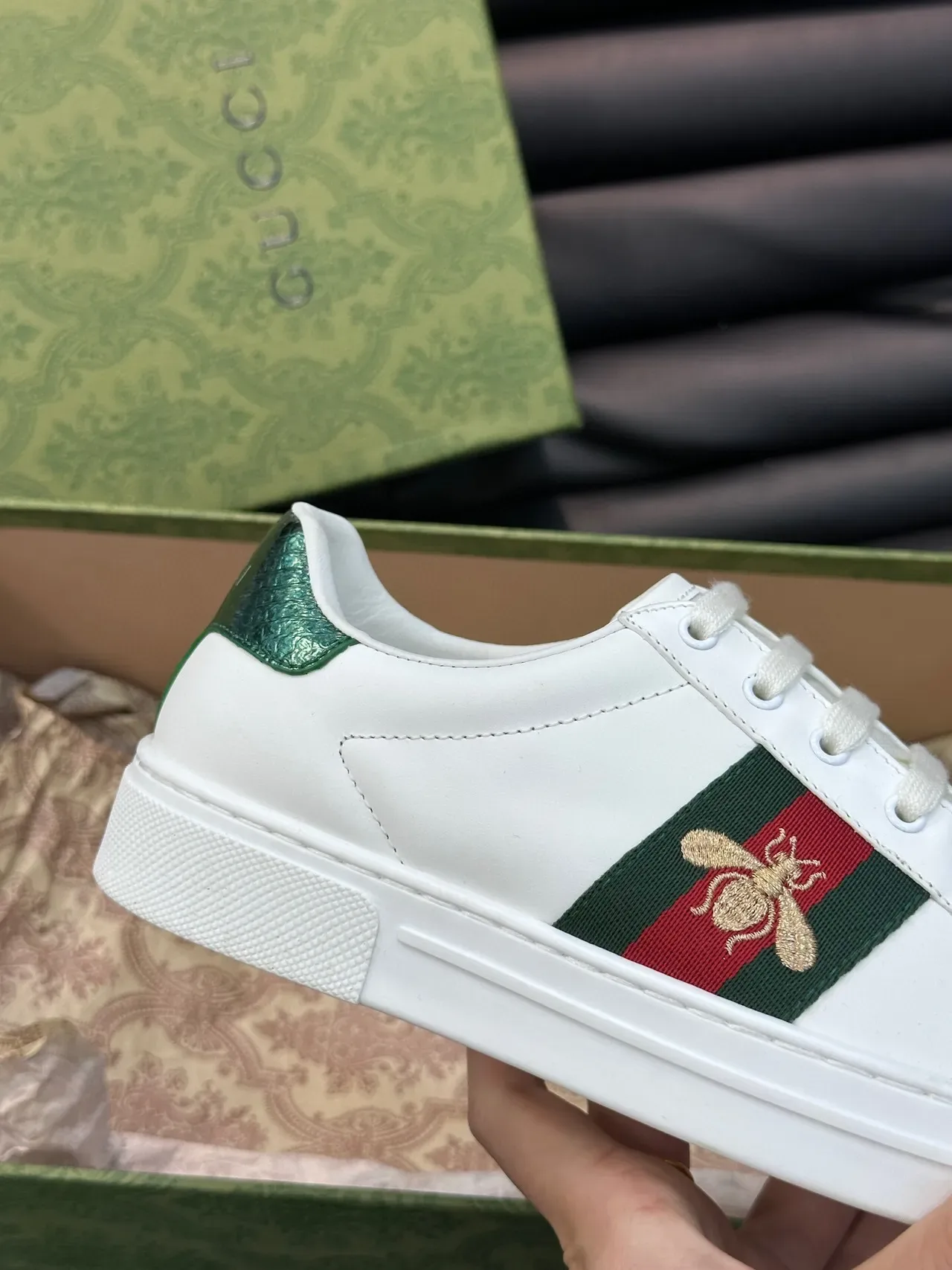 Gucci Ace White Leather Web Stripe Bee Embroidery Lifestyle Sneakers 7