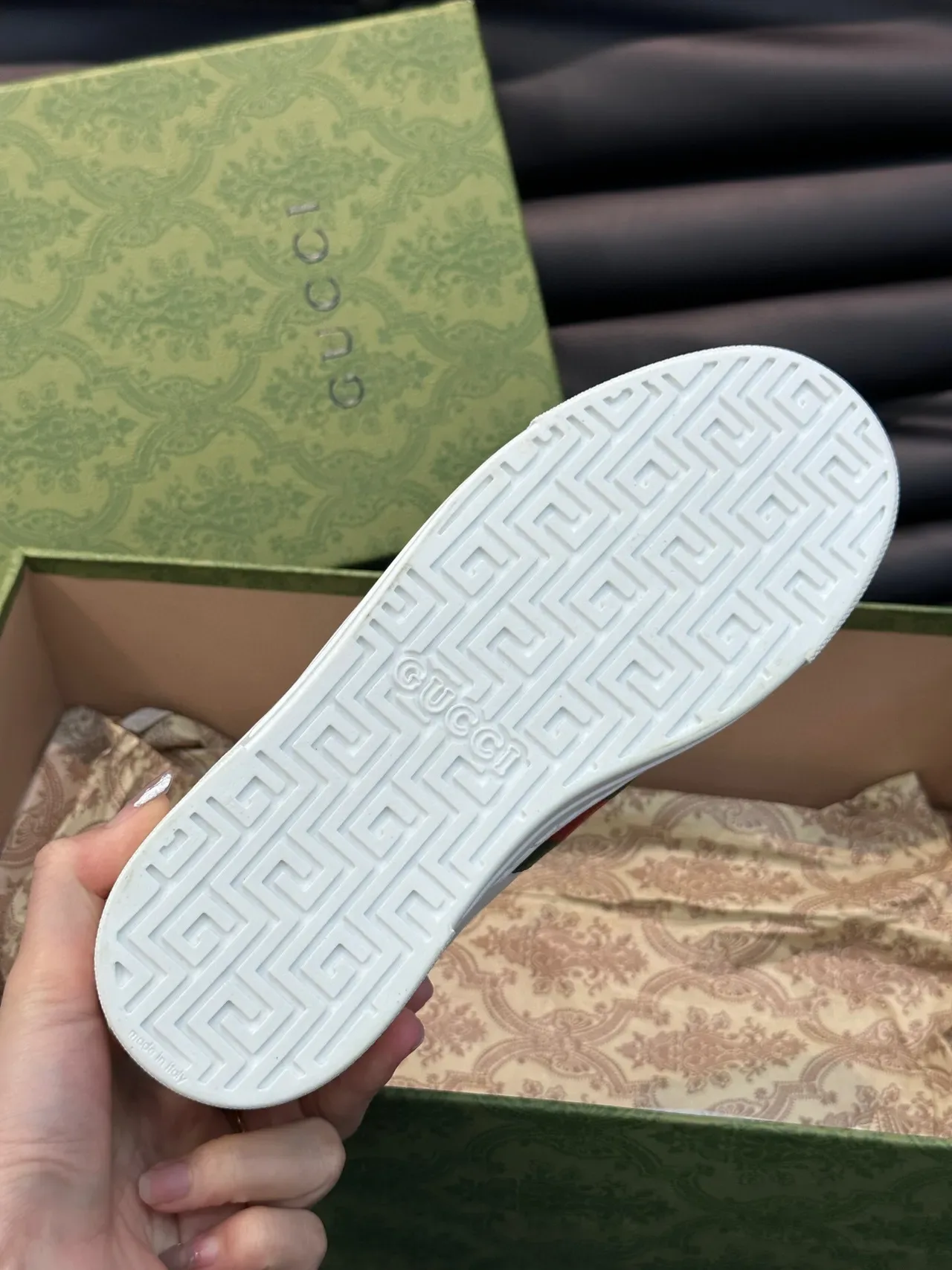 Gucci Ace White Leather Web Stripe Bee Embroidery Lifestyle Sneakers 9