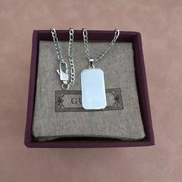 Gucci Bee Motif Dog Tag Silver Black Pendant Figaro Chain Necklace 5
