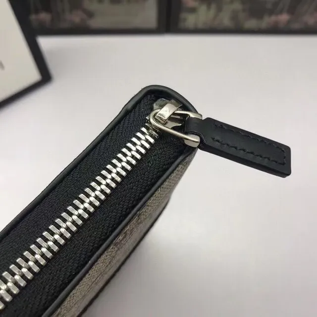 Gucci Beige Noir GG Monogram Canvas Bande de cuir centrale Portefeuille Long 5