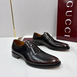 Gucci Black Polished Cap-Toe Oxford Shoes