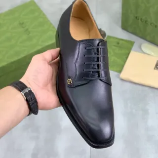 Gucci Black Polished Leather Square Toe Oxford Shoes
