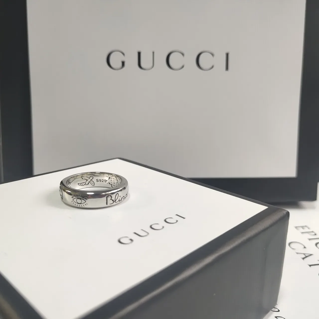 Gucci Blind for Love Silver Engraved Motifs Open Cuff Bangles Bracelet 8