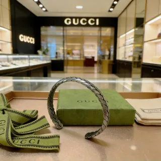 Gucci Braided Leaf-Tipped Antique Silver Cuff Bracelet
