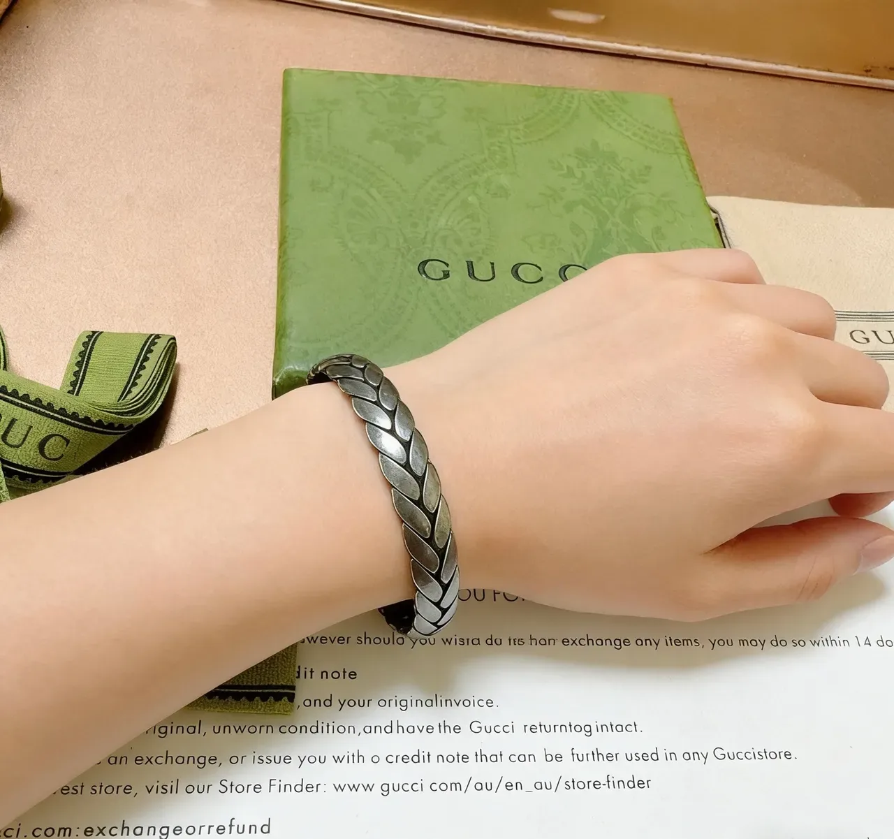 Gucci Braided Leaf-Tipped Antique Silver Cuff Bracelet 2