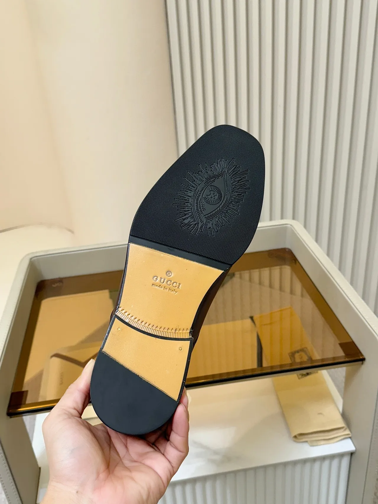 Gucci Chaussures Oxford en cuir poli marron noir embout cap 2