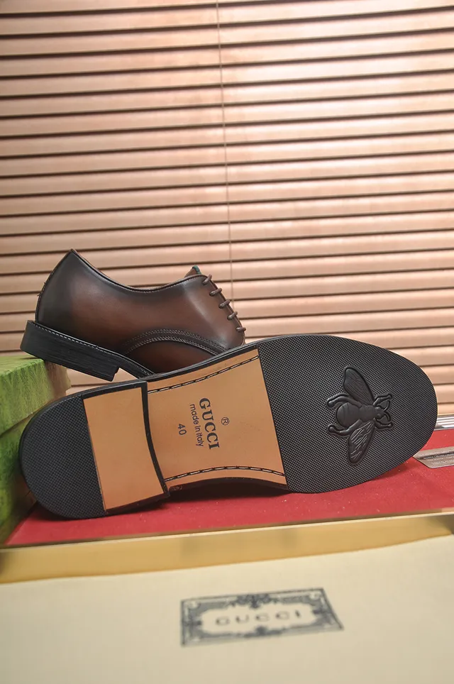 Gucci Zapatos Oxford con Punta de Tapa Marrón 3