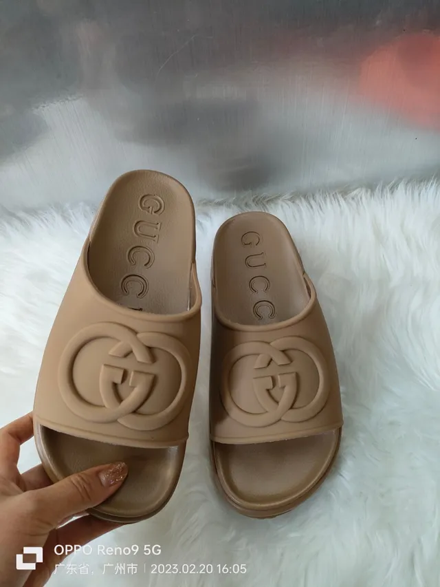 Gucci Brown Molded Rubber Embossed Logo Slippers 4