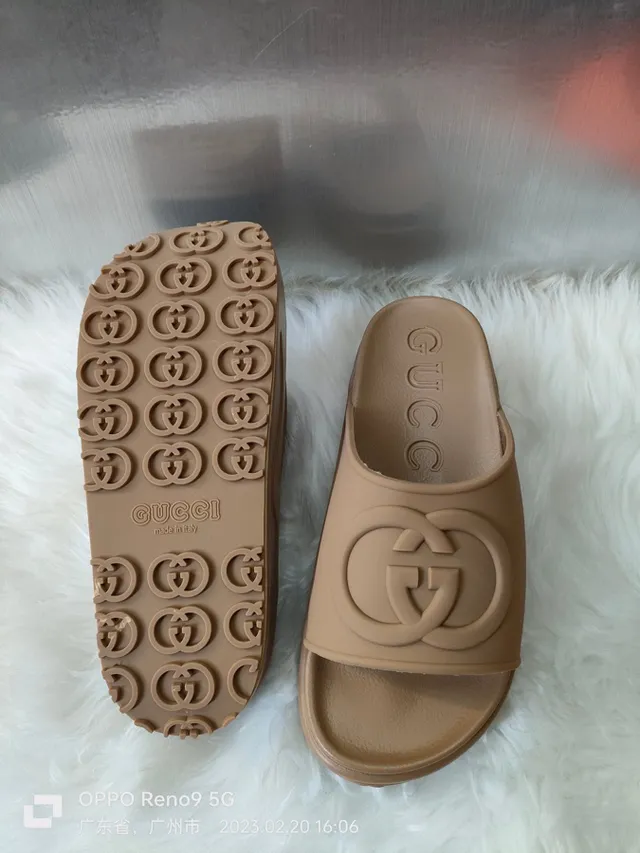Gucci Brown Molded Rubber Embossed Logo Slippers 6