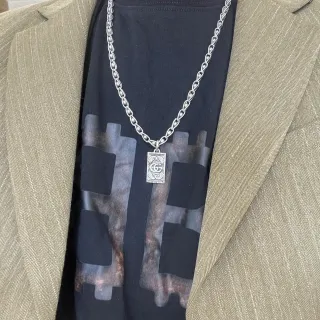 Gucci Dionysus Silver Twisted Rope-Link Chain Rectangular Engraved Pendant Necklace