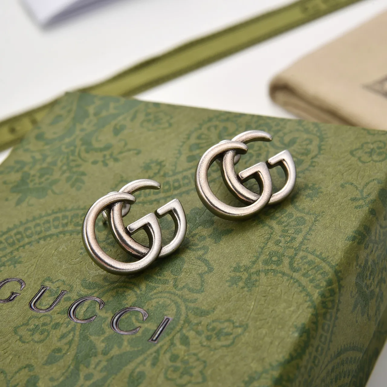 Gucci Double G Interlocking Logo Silver-Tone Stud Earrings 3