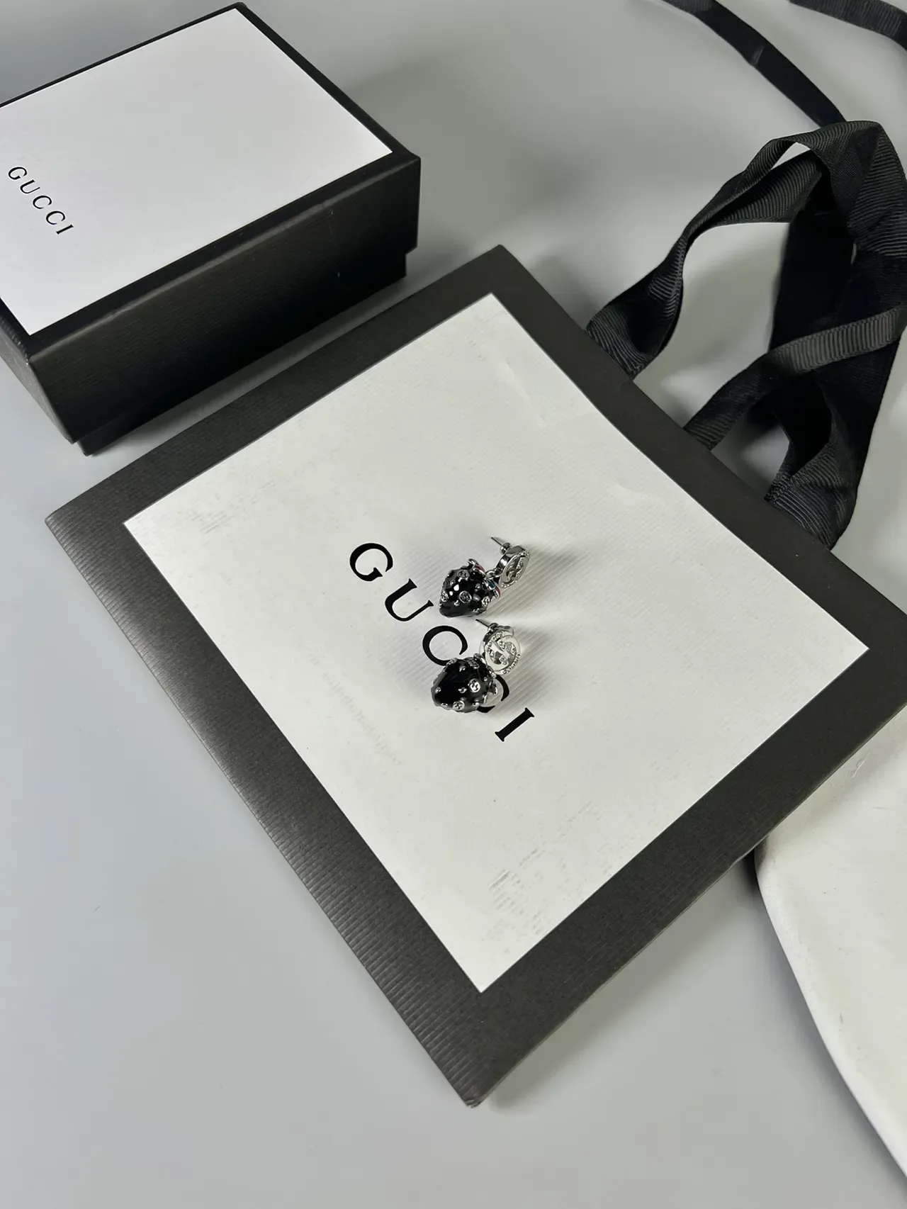 Gucci Double G Strawberry Enamel Crystal Earrings 3
