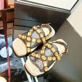 Gucci Embellished Crisscross Strap Jute Platform Gladiator Sandals